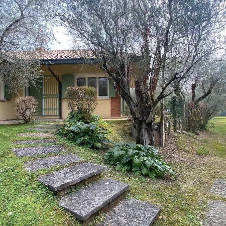 Sweet Flower - With Private Pool And Garden